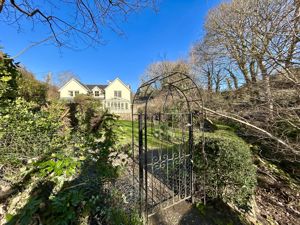 Photo 54- click for photo gallery